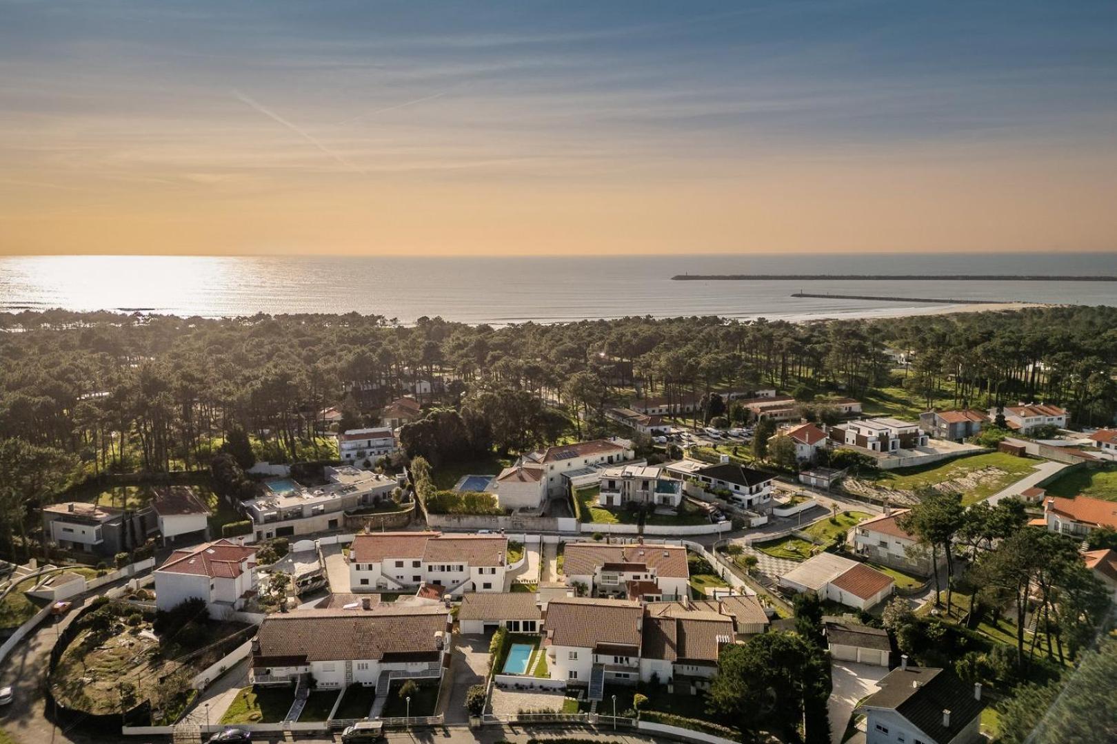 Portugal Active Cabedelo Beach Lodge - Heated Pool 维亚纳堡 外观 照片